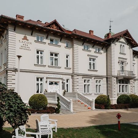 Pałac Lacon Kazimierza Wielka Exterior foto