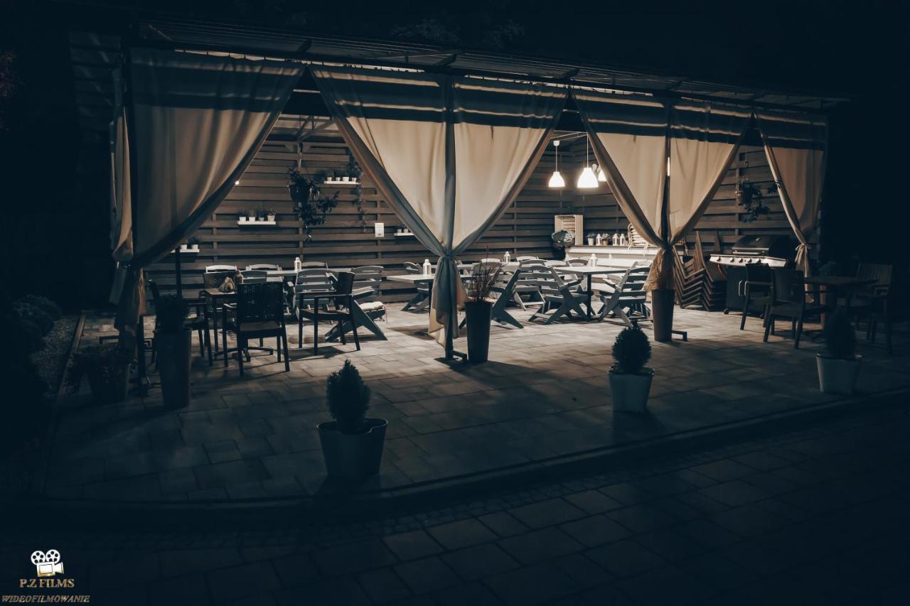 Pałac Lacon Kazimierza Wielka Exterior foto